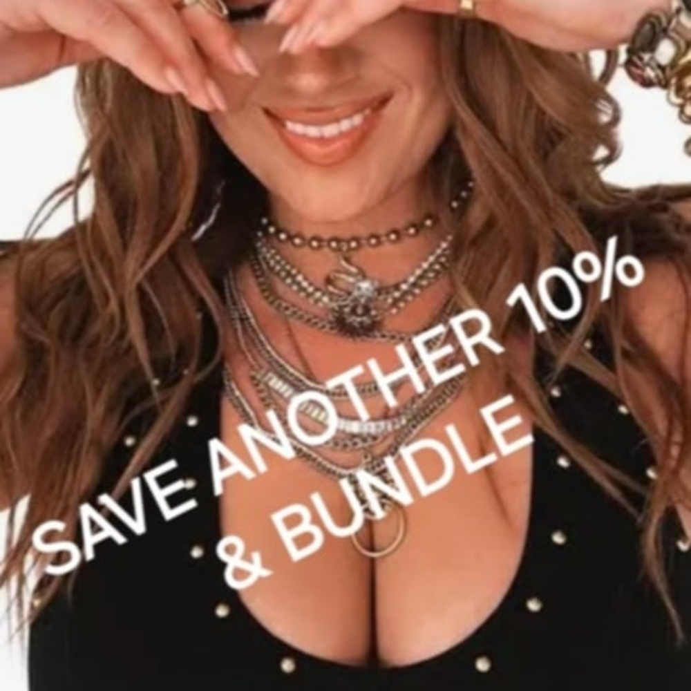 Elegant Silver Necklace Set